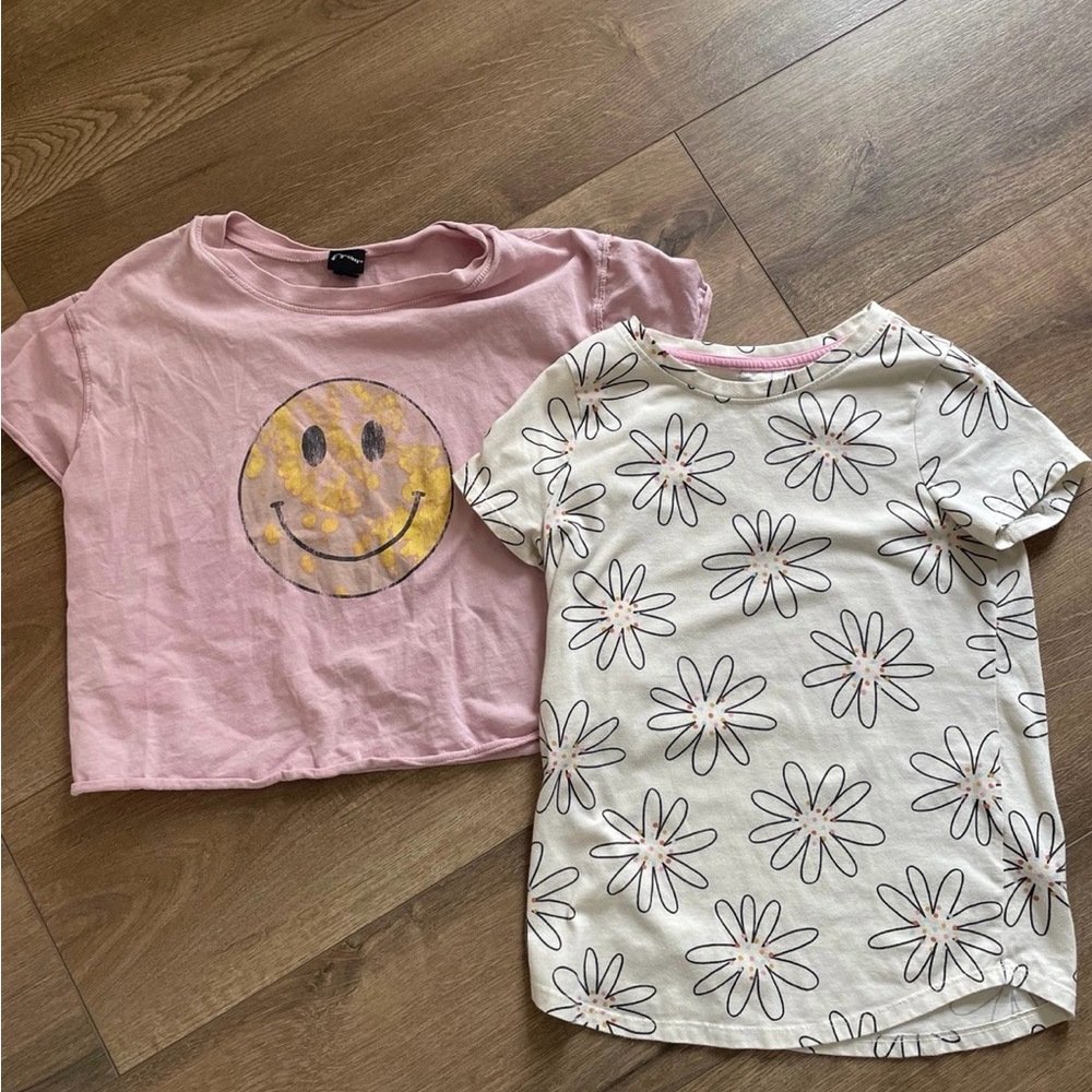 Cat & Jack Pink and White Floral Short Sleeve Tees